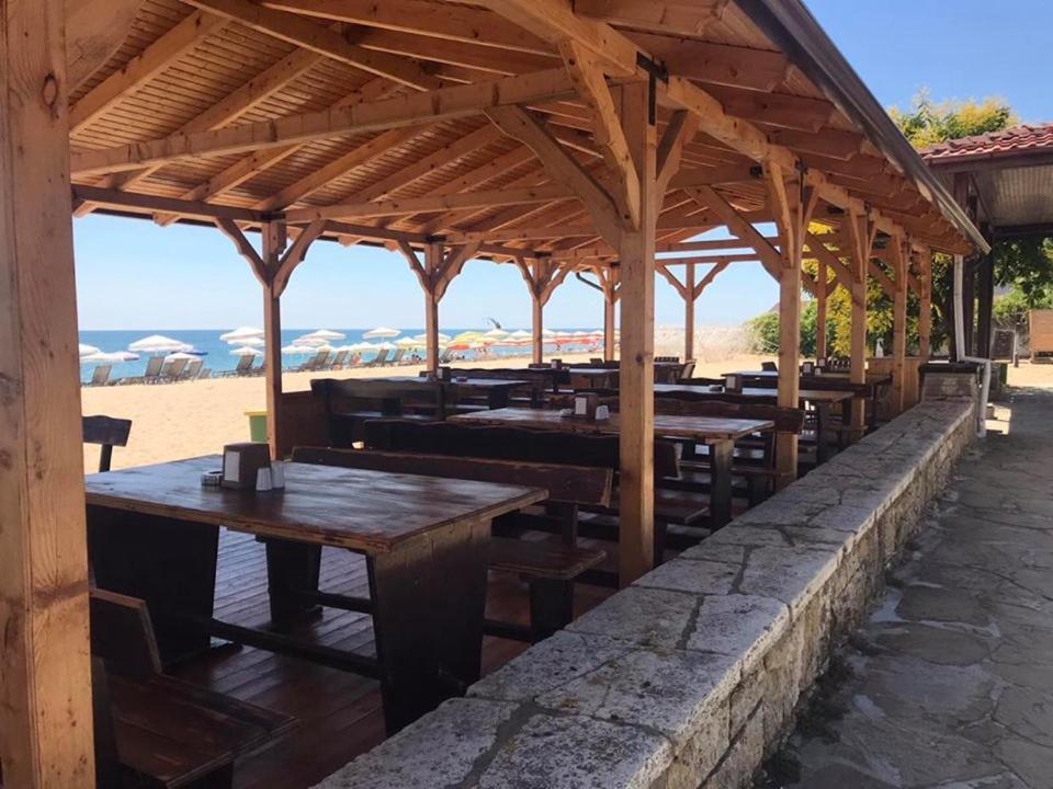 Hvd Viva Club Ultra All Inclusive - Private Beach & Free Parking Golden Sands Εξωτερικό φωτογραφία