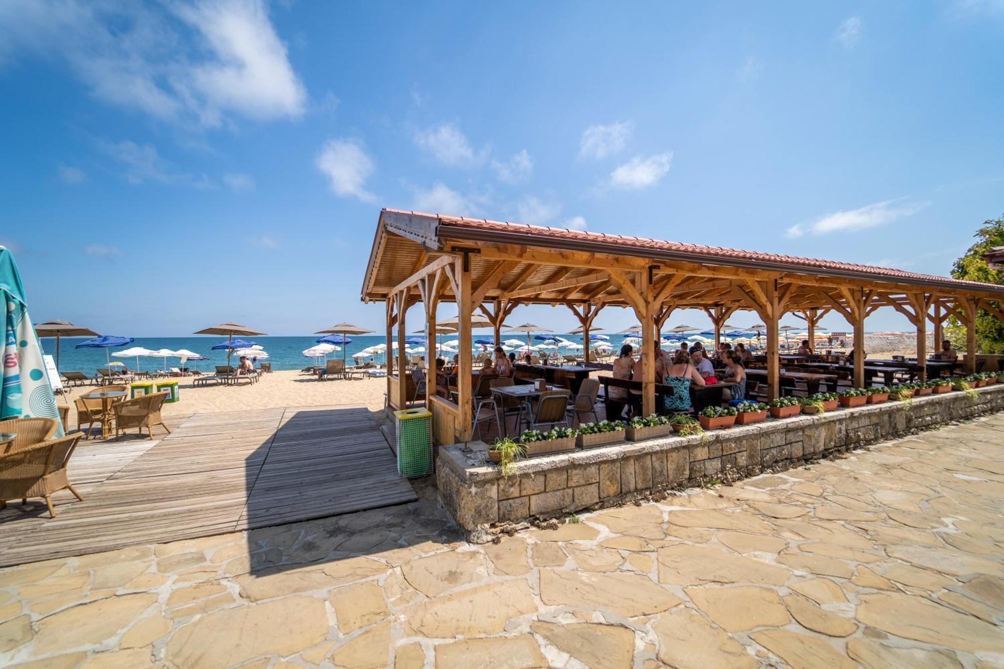 Hvd Viva Club Ultra All Inclusive - Private Beach & Free Parking Golden Sands Εξωτερικό φωτογραφία